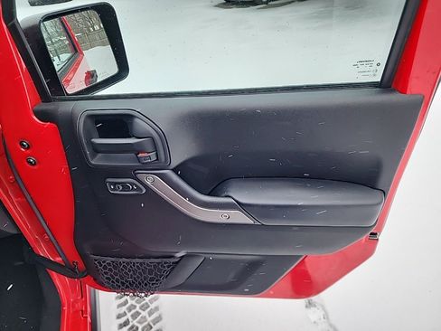 Used 2015 Jeep Wrangler Unlimited Sport w/ Quick Order Package 24S image 25