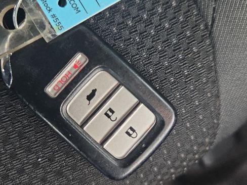 Certified 2022 Honda HR-V EX image 32