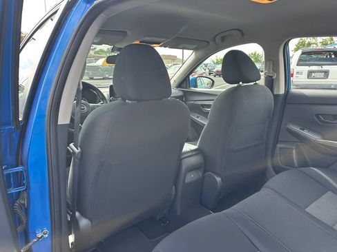Used 2024 Nissan Sentra SV FWD image 9
