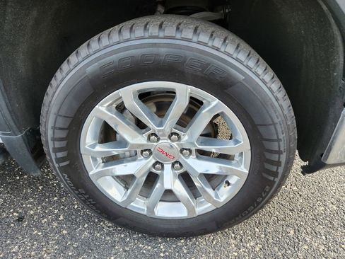 Used 2021 GMC Sierra 1500 SLT w/ SLT Premium Package image 42