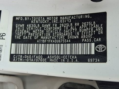 Used 2013 Toyota Camry LE image 27