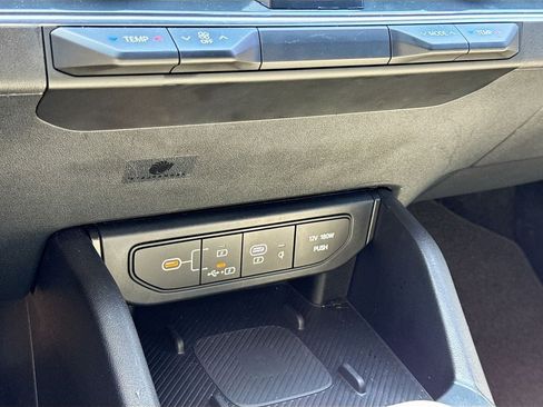 Used 2025 Kia K4 GT-Line Turbo FWD image 37