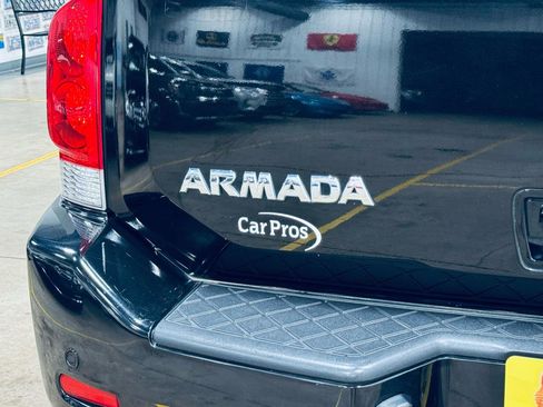 Used 2014 Nissan Armada Platinum w/ 2nd Row Captain Seat Package image 25