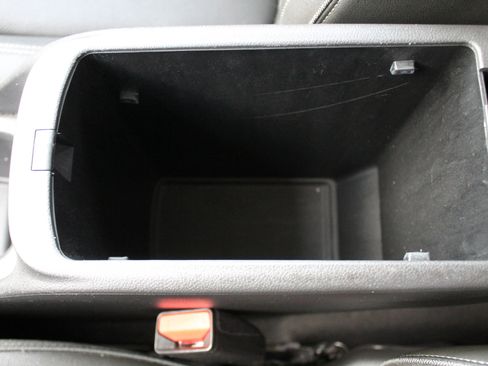 Used 2024 Buick Encore GX Sport Touring image 36