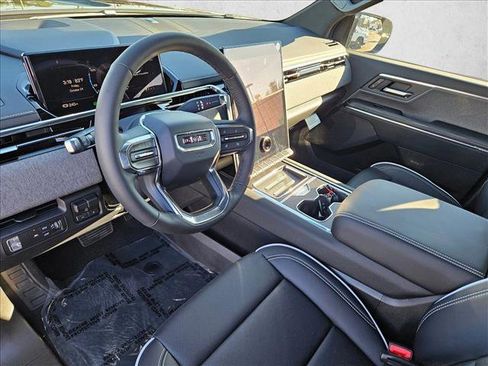 New 2026 GMC Sierra EV Elevation image 3