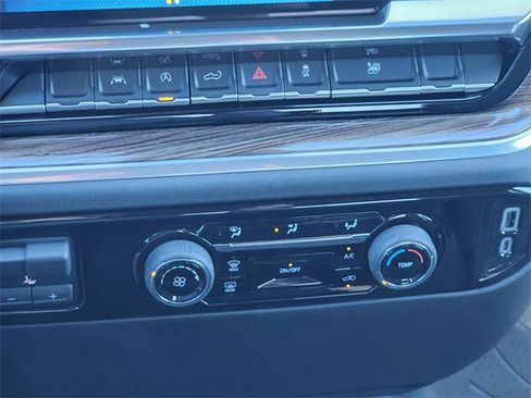 Used 2025 Chevrolet Silverado 1500 LT w/ Protection Package image 34