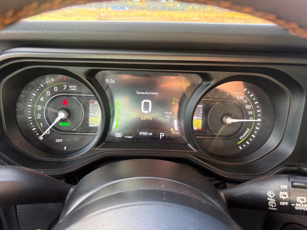 Used 2024 Jeep Wrangler Unlimited AWD/4WD image 17