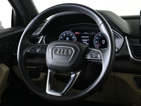 Certified 2025 Audi Q5 2.0T Premium Plus w/ Premium Plus Package image 10