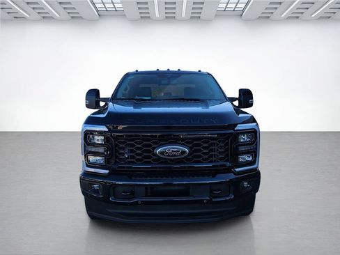 New 2026 Ford F350 Lariat w/ Black Appearance Package AWD/4WD image 3
