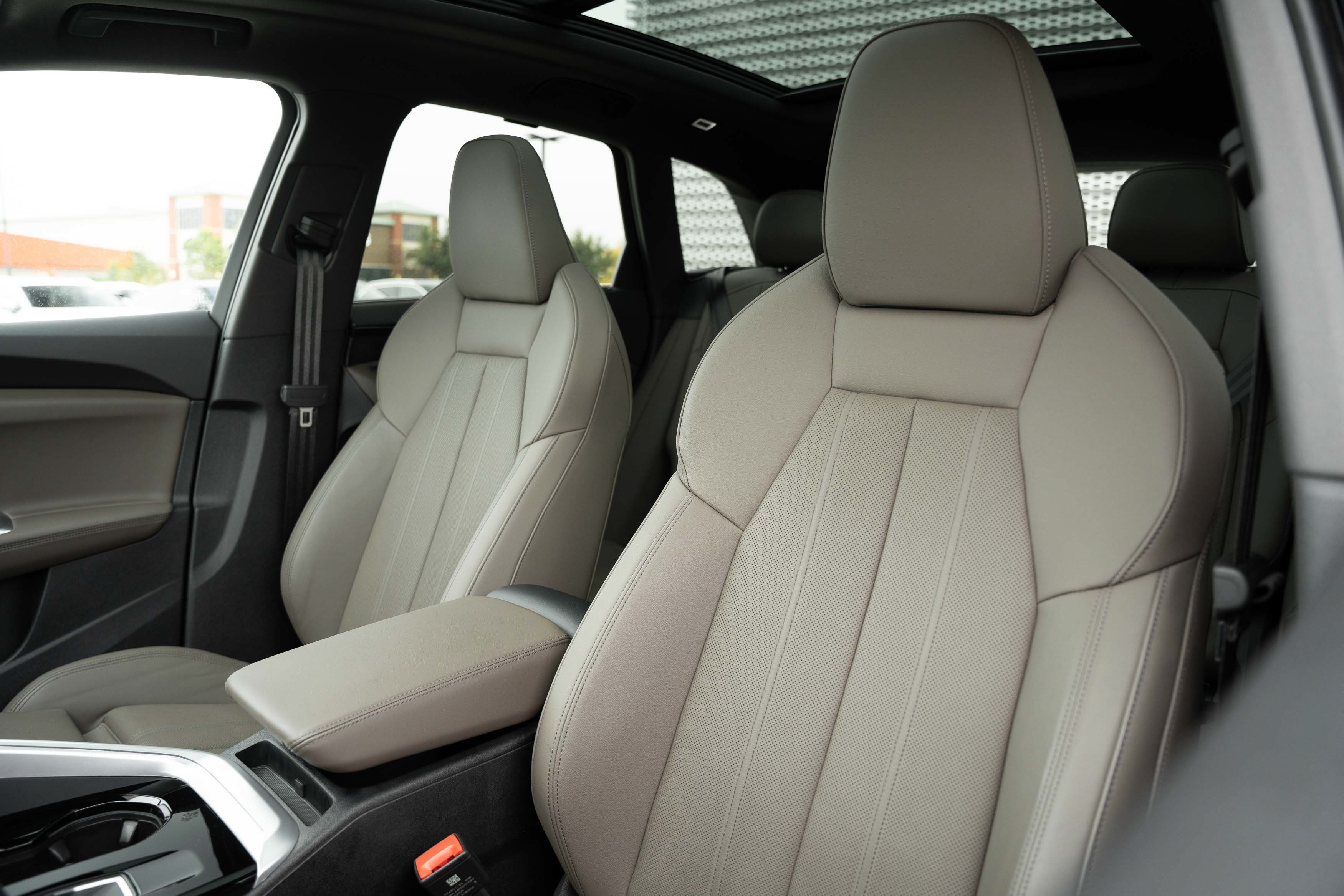 Certified 2025 Audi Q5 Premium Plus AWD/4WD image 19