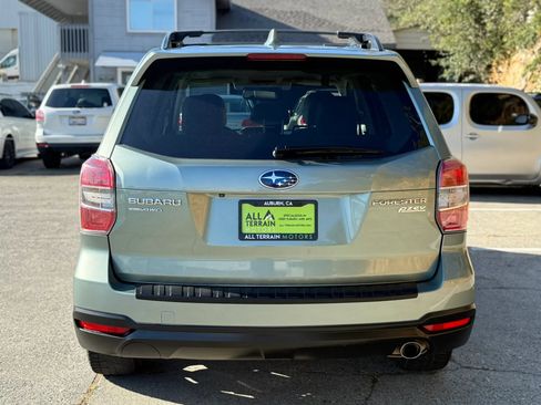 Used 2016 Subaru Forester 2.5i Limited AWD/4WD image 5