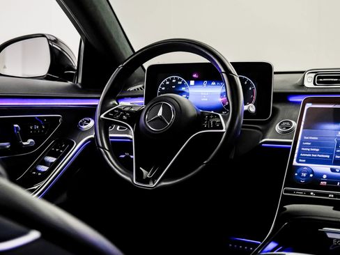 Used 2022 Mercedes-Benz S 580 4MATIC Sedan image 43