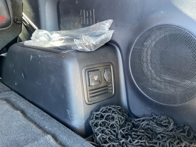 Used 2023 Toyota 4Runner Limited RWD image 11
