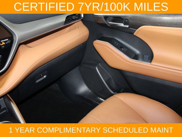 Used 2026 Toyota Highlander Platinum AWD/4WD image 16