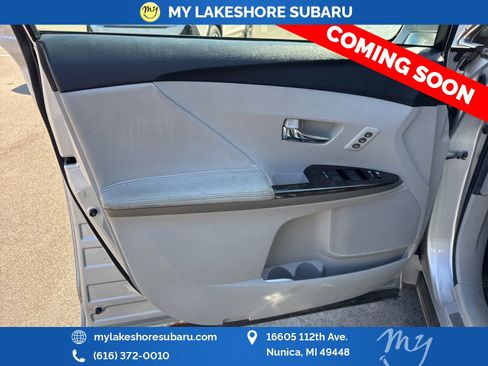 Used 2014 Toyota Venza XLE image 11