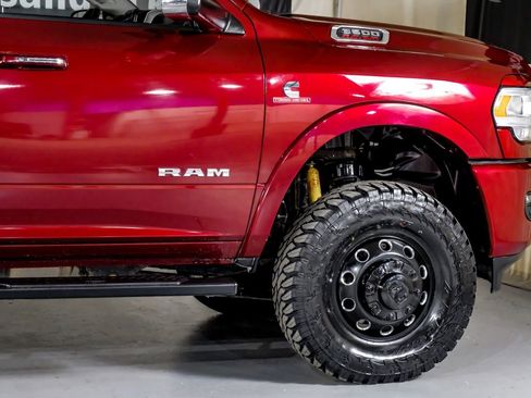 Used 2022 RAM 3500 Laramie image 7