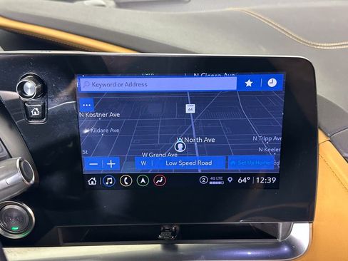 Used 2022 Chevrolet Corvette Stingray Preferred Cpe w/ Z51 Performance Package RWD image 39