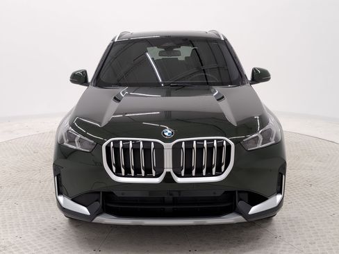 New 2025 BMW X1 xDrive28i w/ Convenience Package image 3