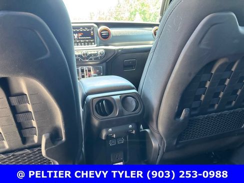 Used 2023 Jeep Gladiator Mojave w/ LED Lighting Group AWD/4WD image 21