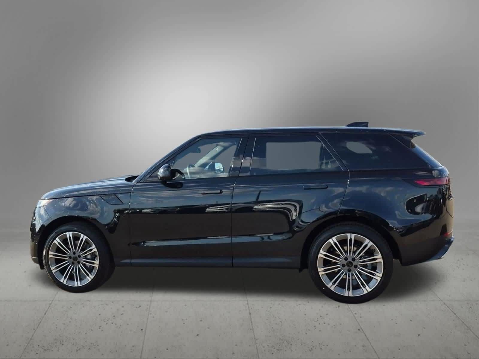 New 2027 Land Rover Range Rover Sport SE AWD/4WD image 3