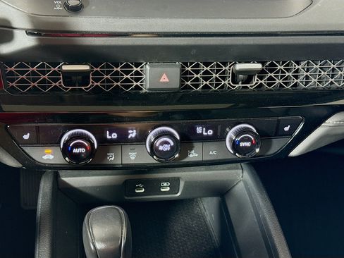 Used 2023 Honda Accord EX-L image 16