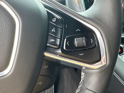 Used 2023 Chevrolet Corvette Stingray Preferred Cpe w/ Z51 Performance Package RWD image 22