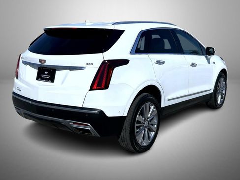 Certified 2025 Cadillac XT5 Premium Luxury w/ Technology Package AWD/4WD image 5