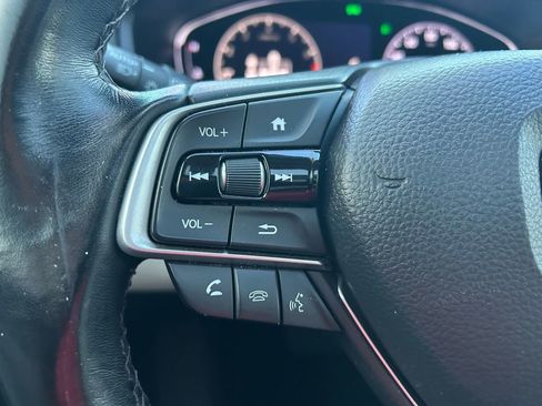 Used 2022 Honda Accord EX-L image 21