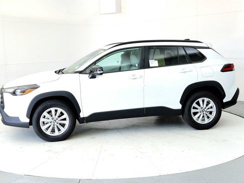 New 2026 Toyota Corolla Cross LE AWD/4WD image 3