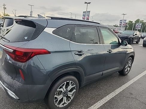 Used 2021 Kia Seltos EX AWD/4WD image 20