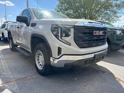 Used 2026 GMC Sierra 1500 Pro w/ Pro Value Package