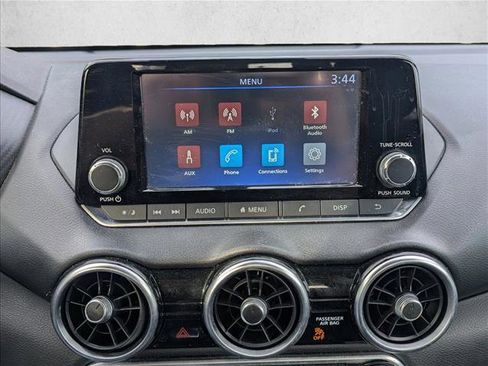 Used 2024 Nissan Sentra S image 13