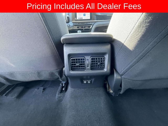 Used 2025 Toyota Camry LE FWD image 16