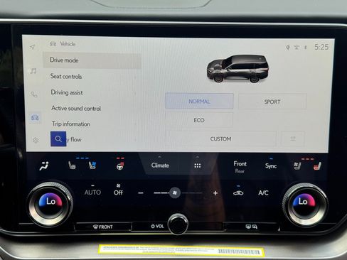 Used 2024 Lexus TX 500h AWD w/ Technology Package image 29