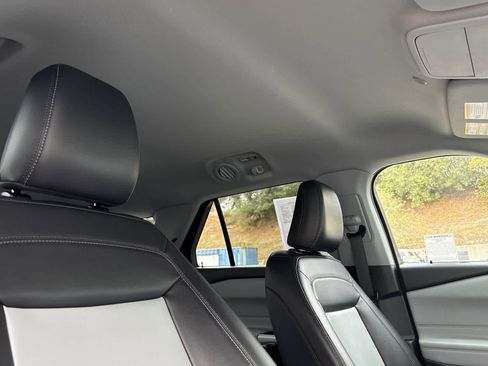 Used 2023 Ford Explorer XLT w/ Equipment Group 202A image 19