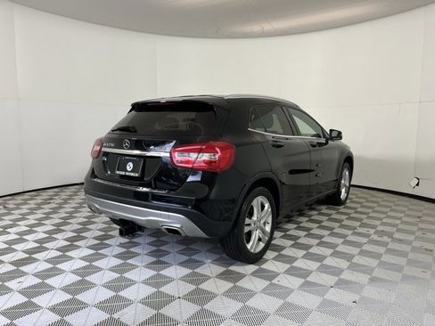 Used 2016 Mercedes-Benz GLA 250 4MATIC image 7