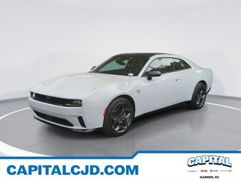 Used 2025 Dodge Charger Daytona R/T w/ Quick Order Package 25M R/T AWD/4WD image 1