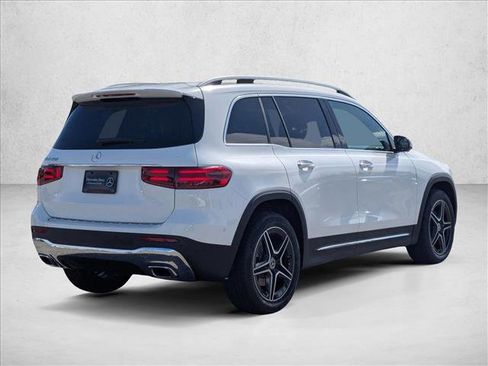 New 2026 Mercedes-Benz GLB 250 image 2