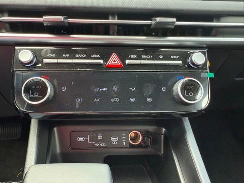 Certified 2025 Hyundai Tucson SEL image 27