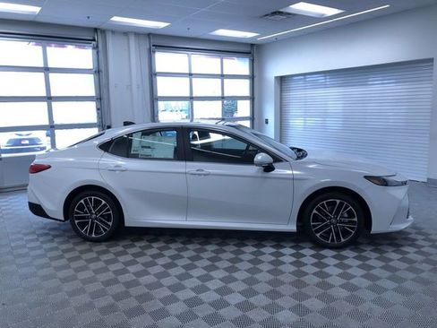 New 2026 Toyota Camry XLE AWD/4WD image 34