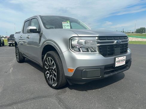 Used 2022 Ford Maverick Lariat w/ Lariat Luxury Package AWD/4WD image 3