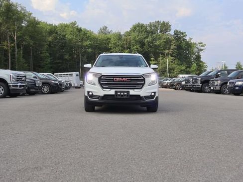 Used 2023 GMC Terrain SLT AWD/4WD image 12