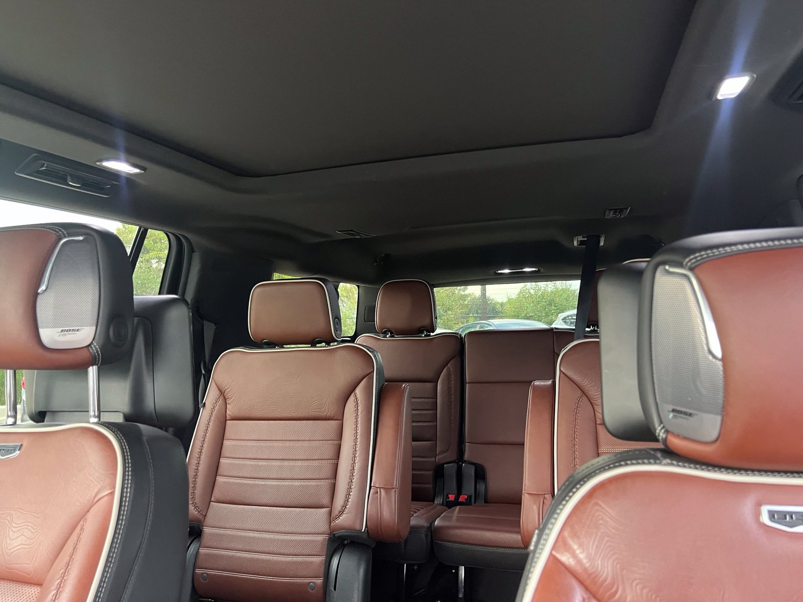 Used 2023 GMC Yukon XL Denali Ultimate AWD/4WD image 40