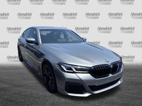 Used 2023 BMW 530i w/ M Sport Package RWD image 7