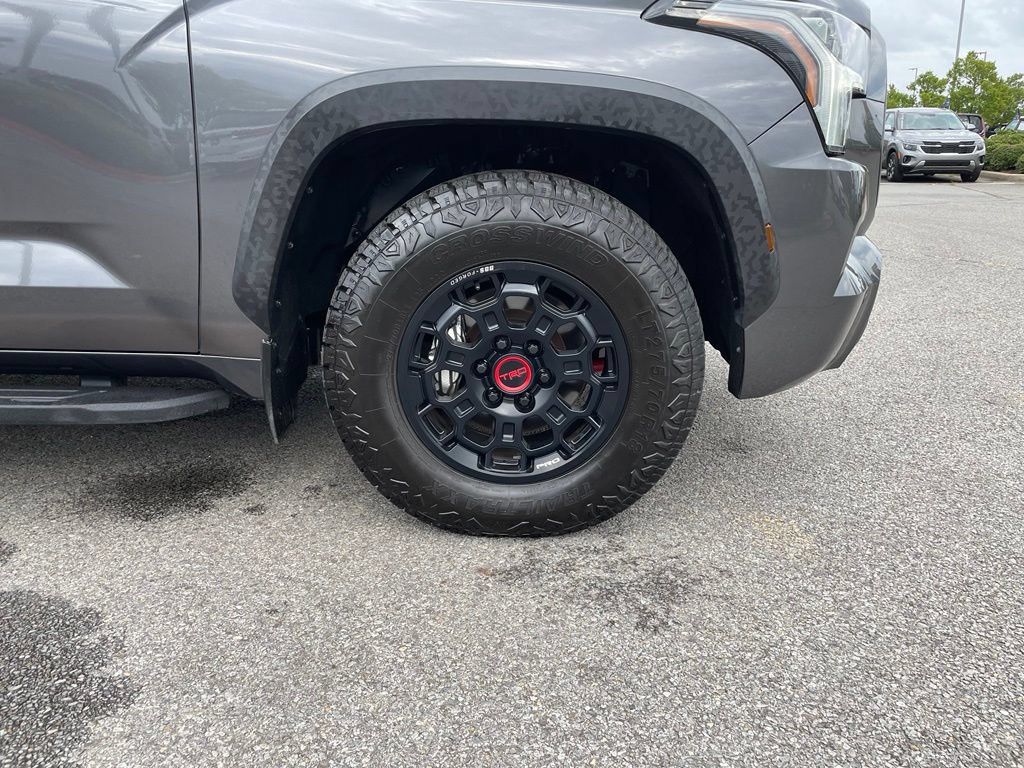 Used 2025 Toyota Sequoia TRD Pro AWD/4WD image 33