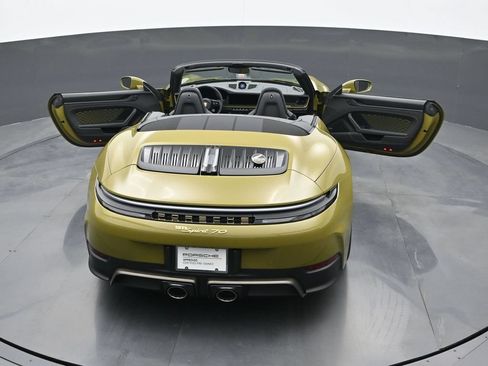 Certified 2026 Porsche 911 Carrera GTS RWD image 24