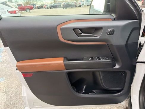 Certified 2024 Ford Bronco Sport Outer Banks w/ Tech Package image 20