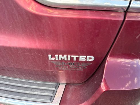 Used 2021 Jeep Grand Cherokee Limited AWD/4WD image 4