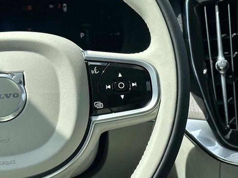 New 2026 Volvo XC90 T8 Ultra AWD/4WD image 9