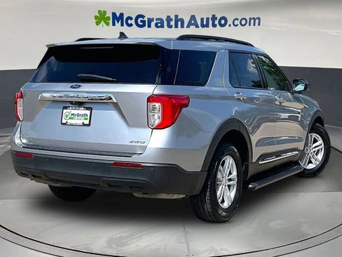 Used 2021 Ford Explorer XLT AWD/4WD image 7